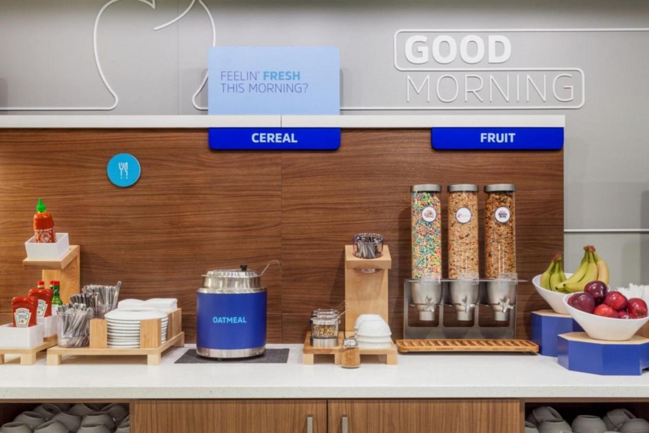 Holiday Inn Express & Suites Oscoda By Ihg Екстер'єр фото