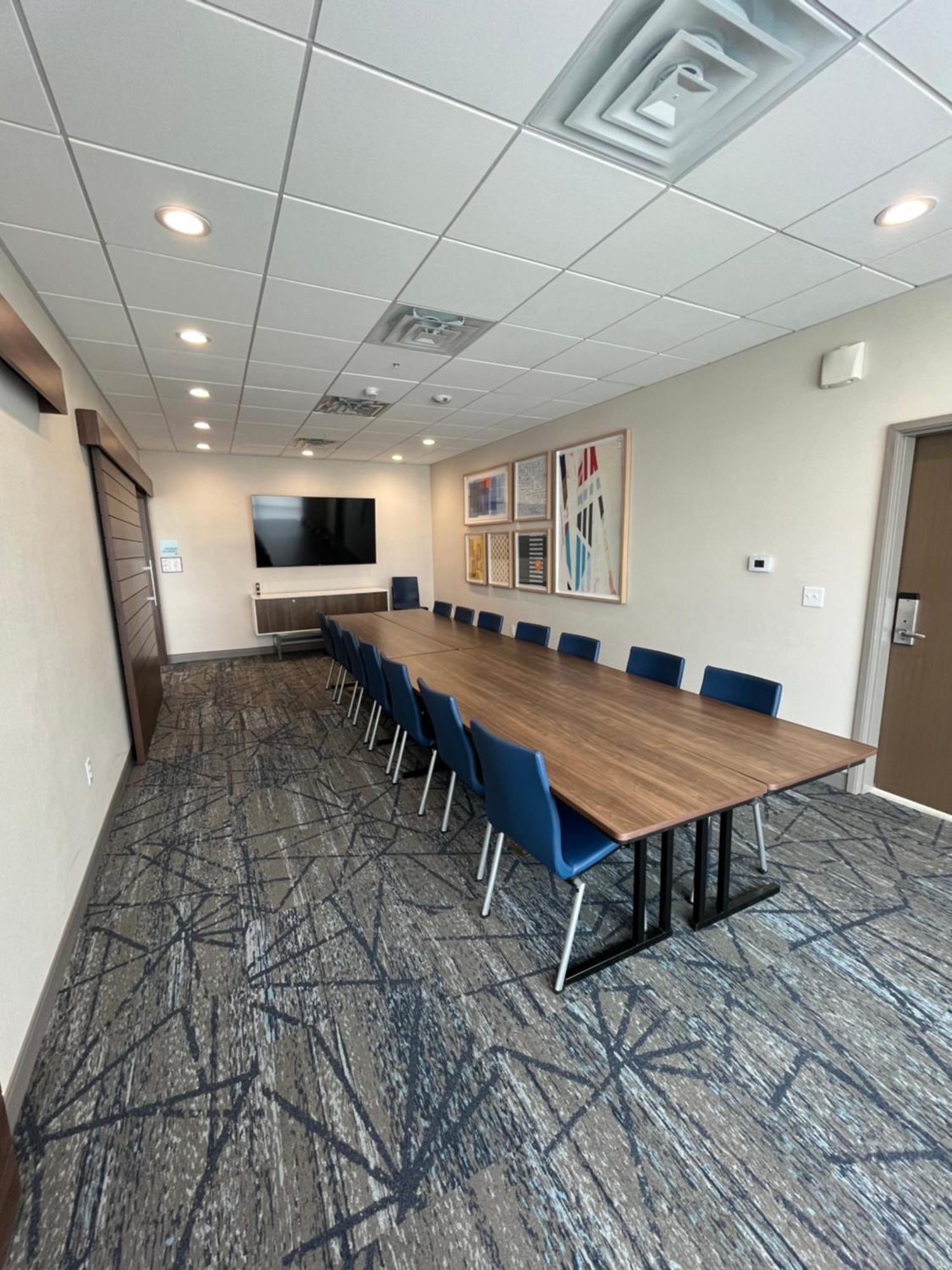 Holiday Inn Express & Suites Oscoda By Ihg Екстер'єр фото