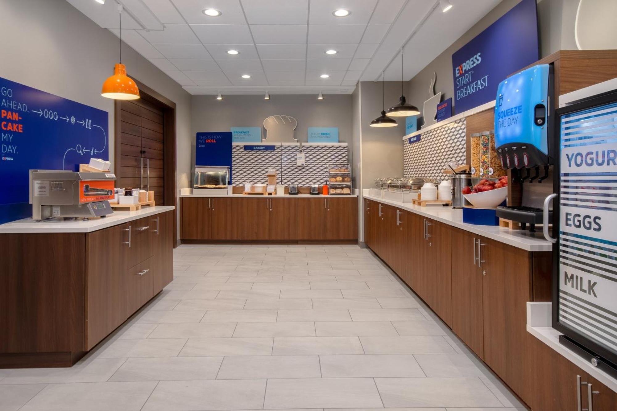 Holiday Inn Express & Suites Oscoda By Ihg Екстер'єр фото
