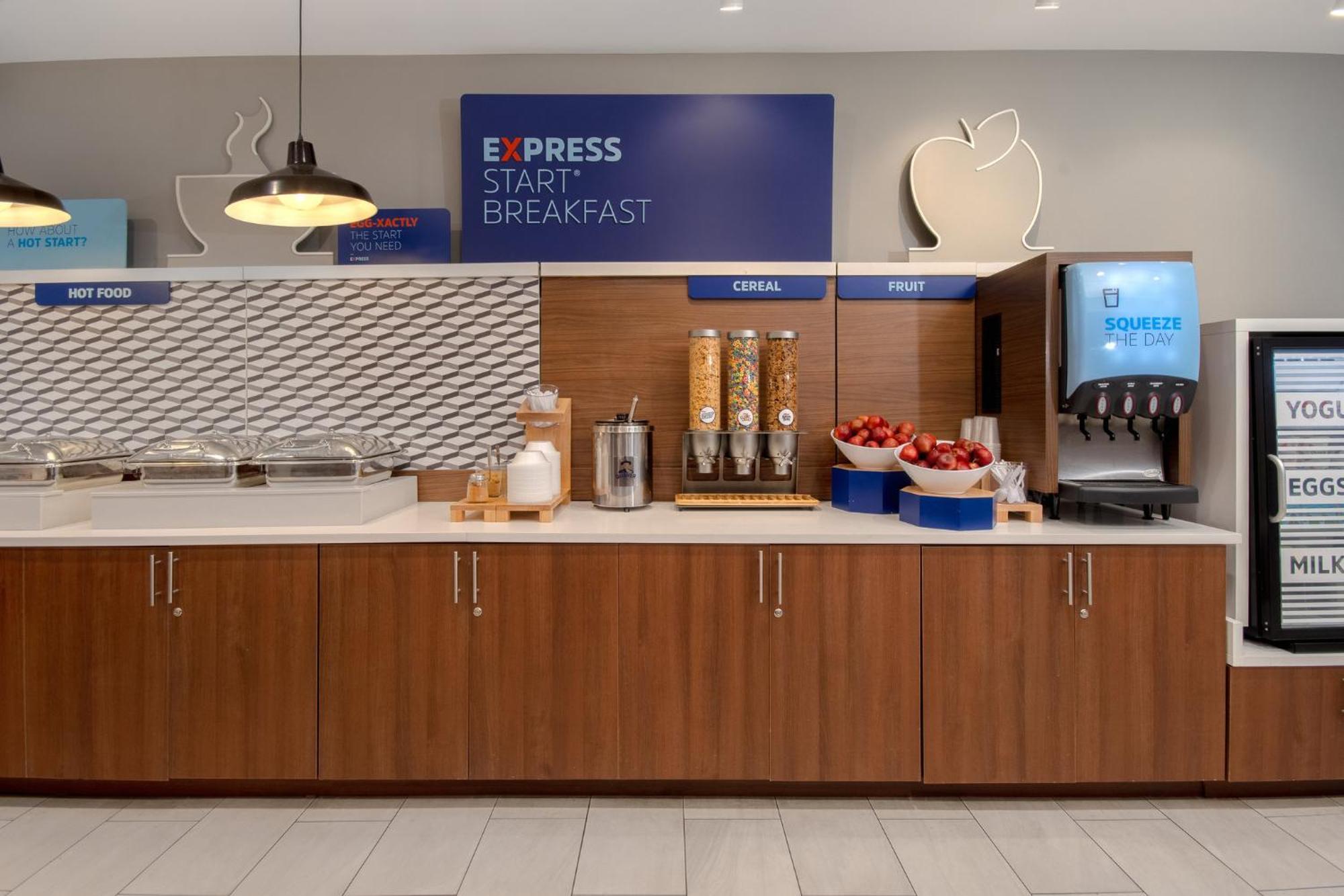 Holiday Inn Express & Suites Oscoda By Ihg Екстер'єр фото