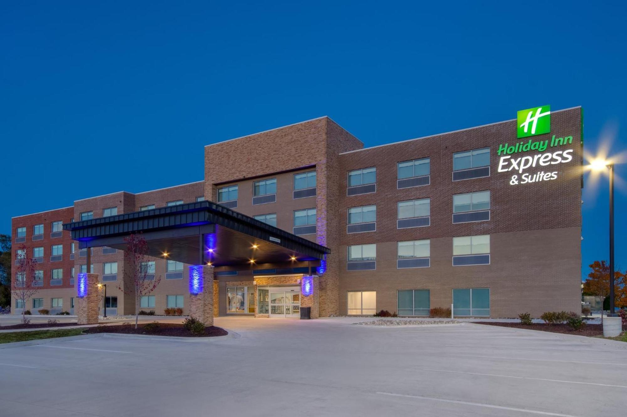 Holiday Inn Express & Suites Oscoda By Ihg Екстер'єр фото